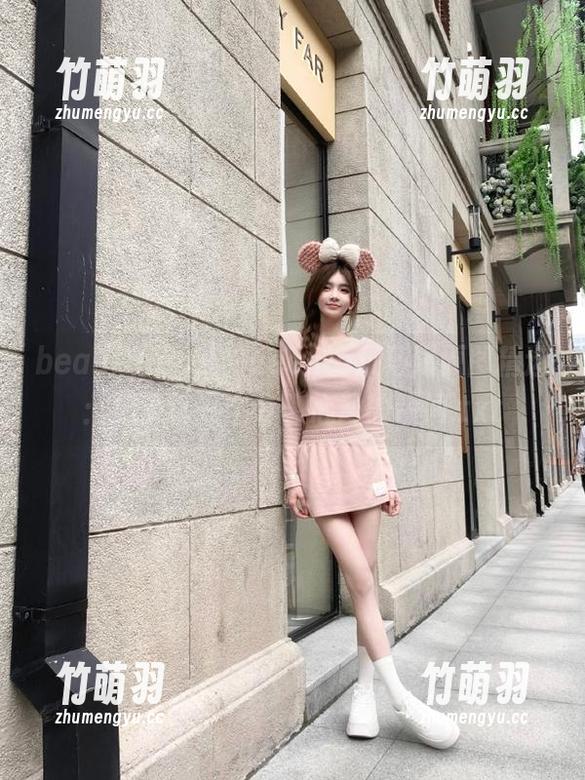 beautyleg - Queenie双马尾原图精选：记录每一个令人心动的瞬间.txt