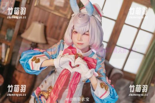 高清图集：coser衣衣天使为你带来的唯美写真大赏.txt