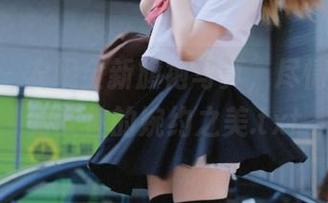 pans – 安妮全新旗袍写真，尽情展现东方女性的婉约之美.txt