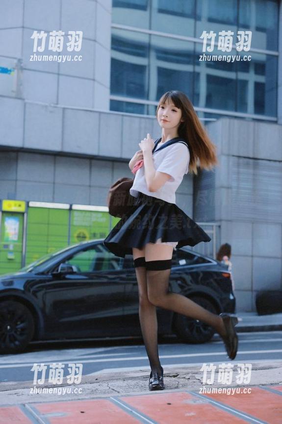pans - 安妮全新旗袍写真，尽情展现东方女性的婉约之美.txt