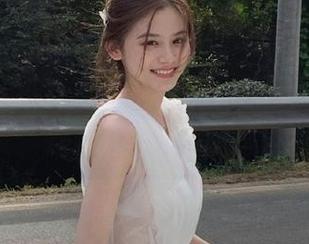 pans – 小九双人写真集分享：一场视觉盛宴，撕掉甜腻的伪浪漫！.txt