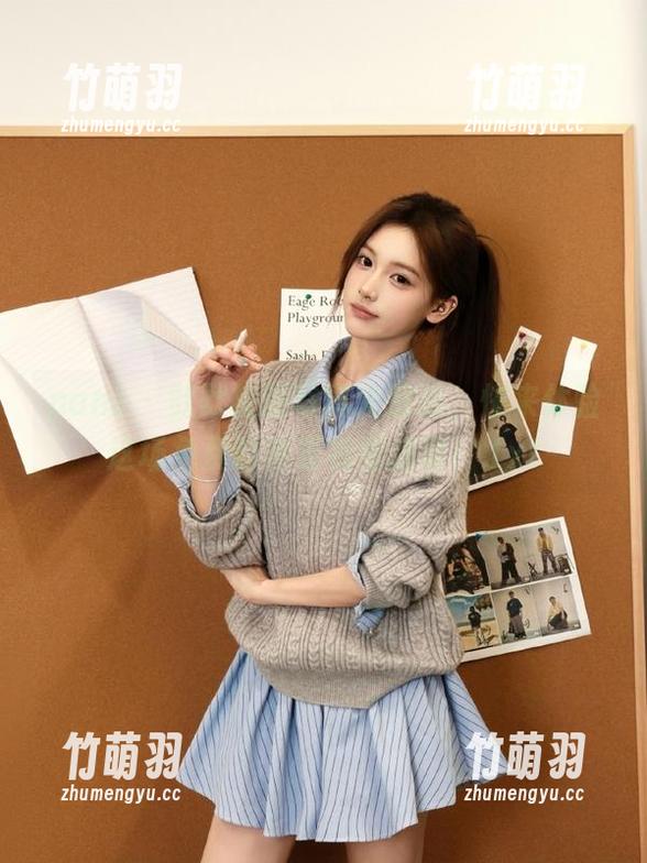 pans - 默默校服写真大放送，快来体验这场免费的青春视觉盛宴！.txt