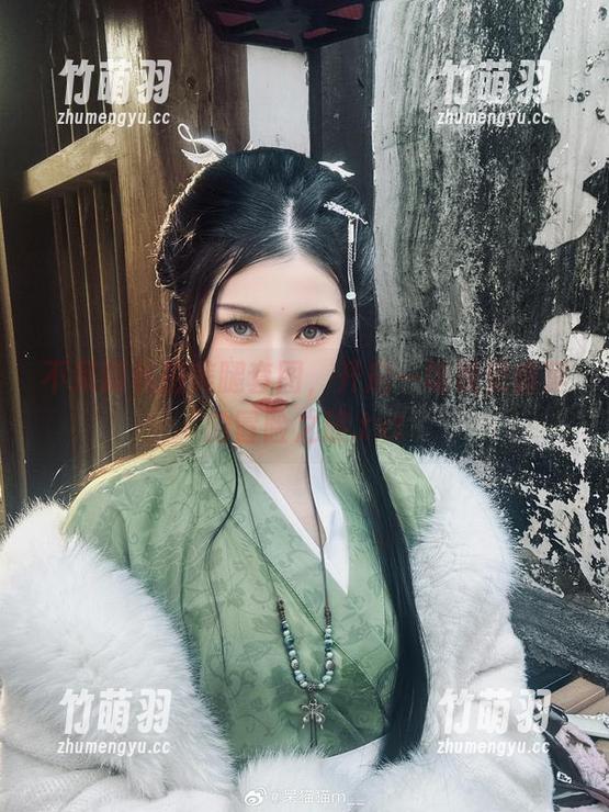 不呆猫私拍美腿套图，开启一场视觉盛宴的冒险之旅.txt