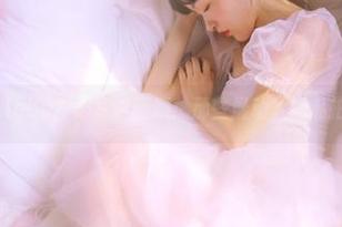 丽柜 – yuleba甜心写真回顾：那些最动人的私拍瞬间.txt