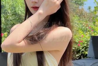 丽柜 – 万圣之夜：凉儿为你呈现的精美写真套图，尽显节日的魅力与神秘！.txt