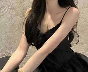 丽柜 – 最新写真发布：团子分享蕾丝主题作品，绝对惊艳你的眼球.txt