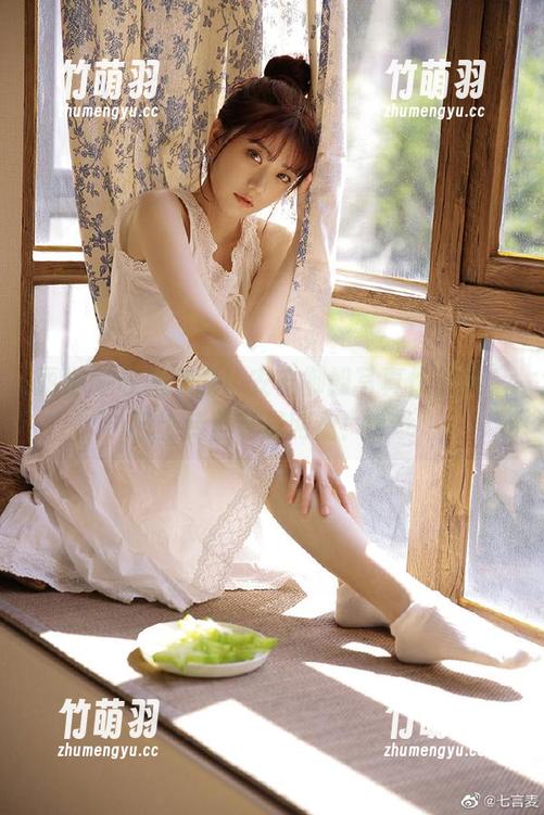 丽柜 - 收藏美丽！安安御姐写真作品集，已上传至专属网盘！.txt