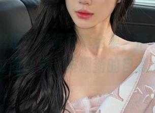 丽柜 – 悠悠牛仔裤写真全集，带你走进她的时尚世界，发现新的自我.txt