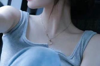 丽柜 – 汐汐最新美腿套图震撼发布，带你领略她绝世姿态.txt