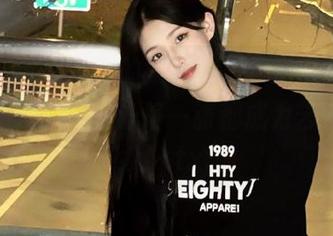 丽柜 – 在“琳达的教室”里，形形色色的写真图片合集，让每一张都成为艺术的延续！.txt
