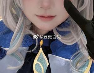 从五更百鬼的瑜伽作品集分享中，汲取灵感与平衡的力量.txt