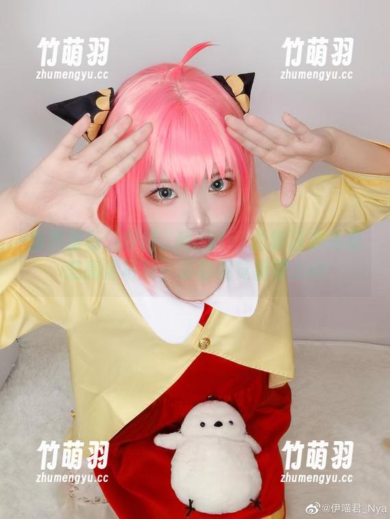 强烈推荐：伊喵_Master的明日方舟巫恋高清写真，堪称视觉盛宴.txt