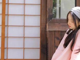 克拉女神 – 穿越裤里丝，佳莹全套写真捕捉青春无限可能，揭开她的魅力密码！.txt