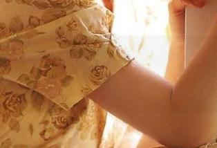 克拉女神 – 在线解锁宋黛镂空写真，她的作品让你重新定义艺术的边界!.txt