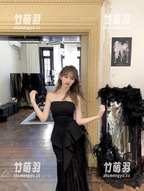 私拍资源揭秘：兔玩映画高雄习字作品中的艺术灵感.txt