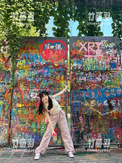 兔玩映画玉藻前旗袍写真：原图和壁纸带你走进文化深处.txt