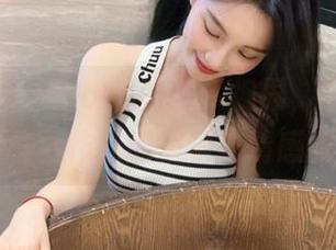 走进凉凉子rioko的艺术视界，领略《天狼星》写真作品的美学与情感表达.txt