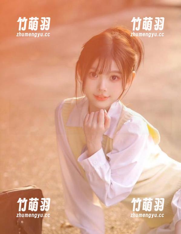 初夏女神 - 高清作品：柒柒的职业装呈现，探索职场服饰的新潮流.txt