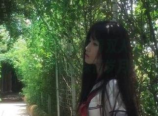 南国足艺 – 暖心高清青青双人套图：细腻瞬间折射出的深情岁月.txt