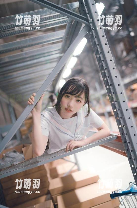 精美私拍合集：喵糖映画带你领略制服少女的原图魅力与风采.txt
