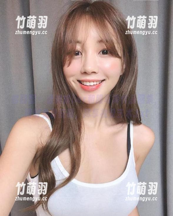 嗲囡囡 - 潘琳琳ber和服写真作品图集，限时免费获取，尽享视觉艺术.txt