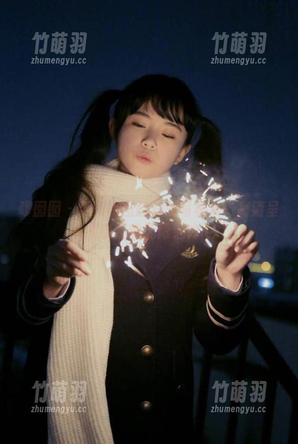 嗲囡囡 - 西门小玉的户外写真集：高清呈现大自然的无限魅力.txt