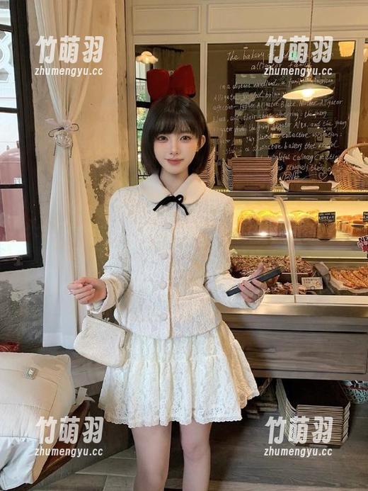 头条女神 - 揭秘陈怡曼长腿作品，图包原图展现不一样的时尚风格.txt