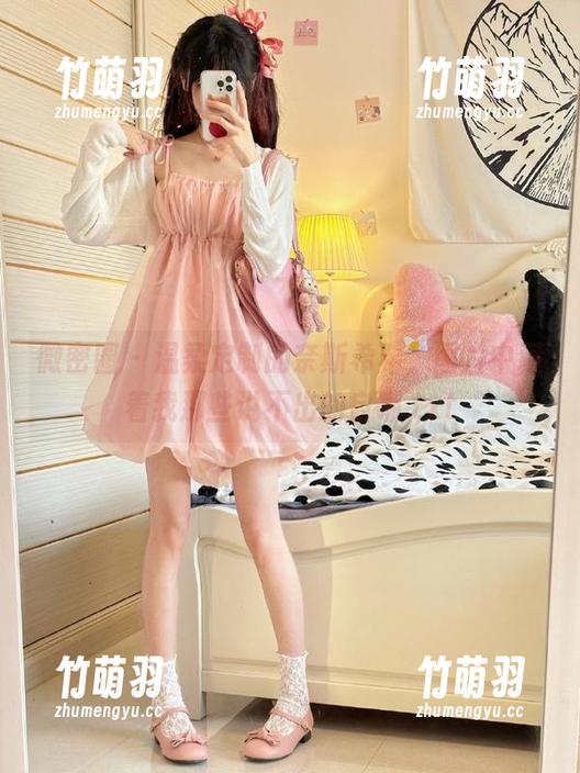 微密圈 - 温柔定制的奈斯希希，图片中藏着我那些说不出的自嘲.txt