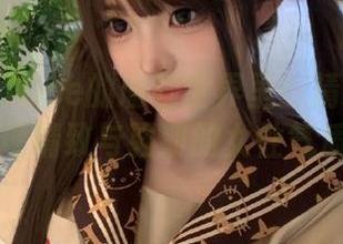 在奈汐酱Nice的瑜伽世界里：精选写真图包，展现精致与强韧的女性气质！.txt