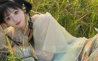 少女秩序 – 小葵浴室写真展：一览图库中的美丽瞬间与亲密分享.txt
