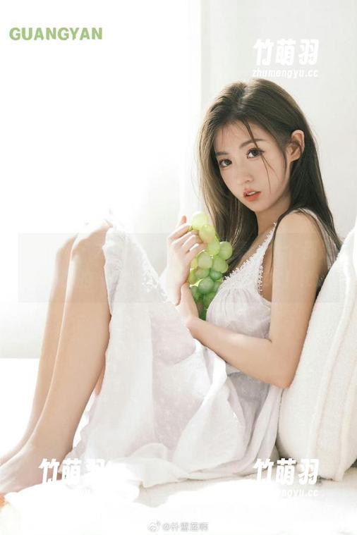 尤果网 - 才可儿泳装写真合集，个个都是泳池边的‘水中精灵’拿好小本本！.txt
