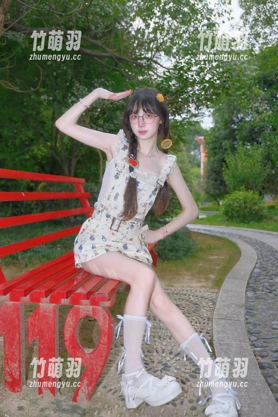尤果网 - 研依天台写真私藏合集，网盘链接分享，让我们一起发现她的无限魅力！.txt