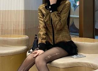 尤果网 – 试探谭晓彤的私房镂空作品：这‘空’白真的能吸引眼球吗？.txt