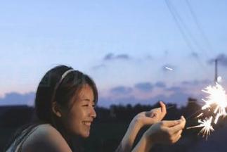 尤果网 – 在这里找到谭晓彤的少女灵感，获取免费套图，让你的心灵也被点亮！.txt