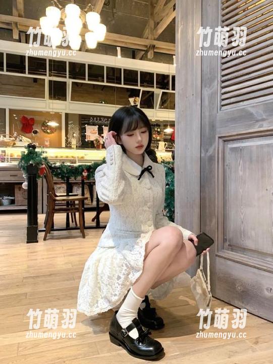 尤果网 - 迷人泳装照片合集，观看韩恩美传递的青春气息与活力.txt