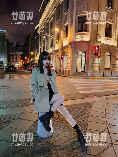 尤果网 - 黛蓓琪定制礼服图集，记录每一刻的娇媚与迷人！.txt
