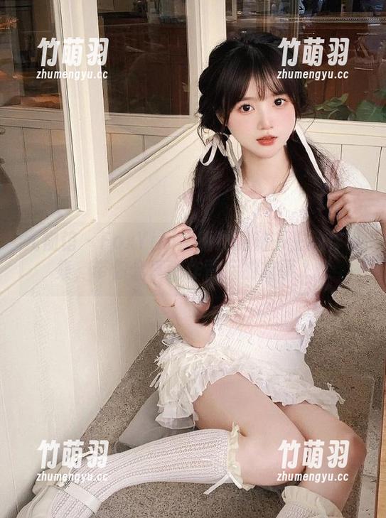 尤物馆 - FoxYini孟狐狸的秘书主题作品集，带你分享创作背后的故事.txt