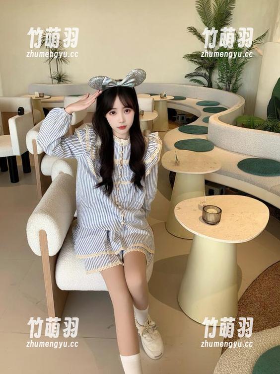 尤蜜荟 - 允尔豹纹资源图包：探索独特的视觉盛宴与魅力.txt