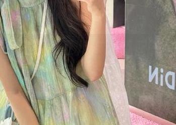 尤蜜荟 – 探寻朱可儿丰腴娇躯的秘密，独家写真图片大合集.txt