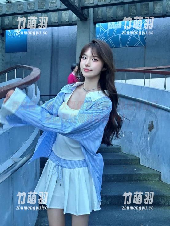 微密圈 - 徐珺大哥倾情奉献：黑色作品带来的视觉福利体验.txt
