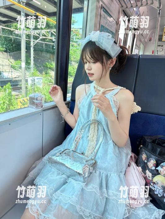 推女神 - 精选娜依灵儿肉丝套图：感受她独特魅力的每一个角度.txt