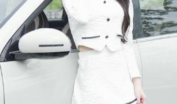 推女神 – 清新脱俗的苏糯米白裙写真套图合集，定格每一个美丽的瞬间.txt
