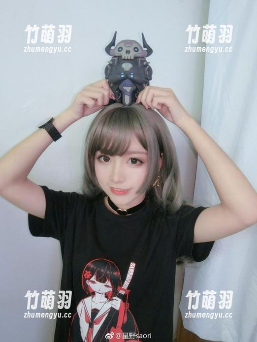 精选套图：星野saori与玛修周年礼服的梦幻时光，快来欣赏吧！.txt