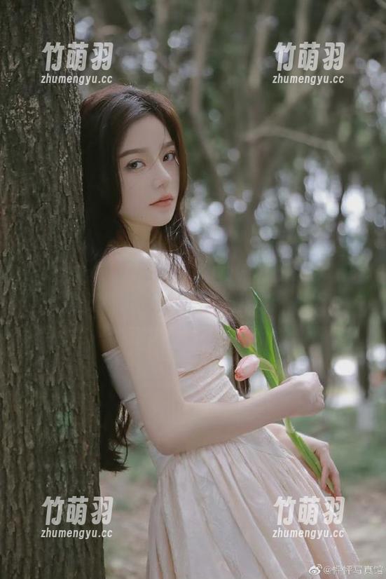 星颜社 - 王婉悠Queen制服美图盛集，解锁时尚作品的新灵感来源！.txt