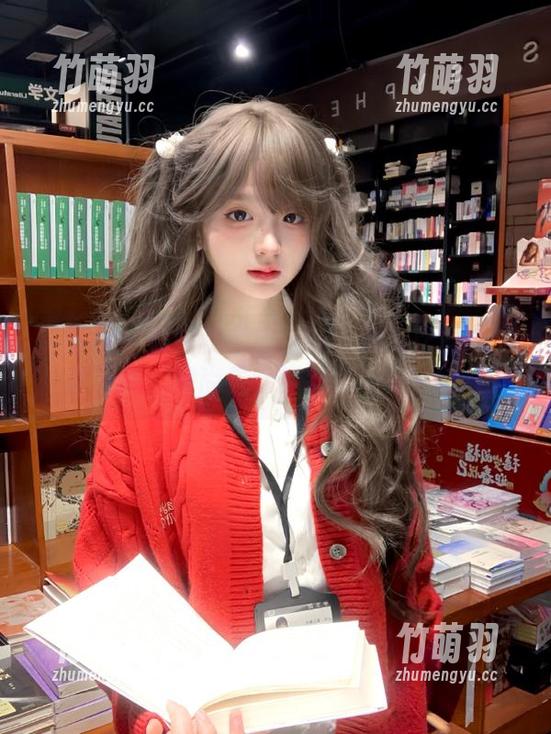 星颜社 - 黎秋秋亲自上线：皮衣作品集全新更新，时尚先锋的绝佳选择！.txt