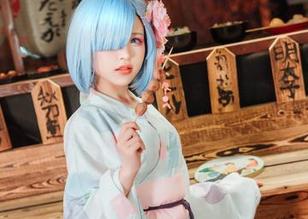 揭开晕崽Zz小琵琶精的神秘面纱，分享她的写真作品与创作心路！.txt