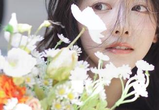 探索普美Bomi(보미)的精彩：免费获取Bimilstory-网袜女仆作品！.txt