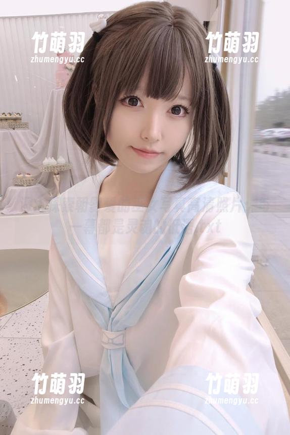 深入探索朝雾爱的巫女写真高清照片：每一幕都是灵魂的低语.txt