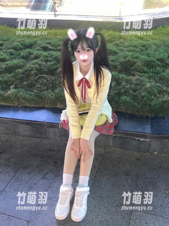 微密圈 - 镂空梦境：林子琳喵无圣光写真展现另类性感与优雅.txt