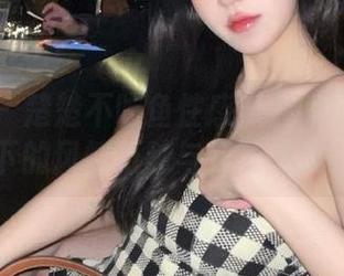 微密圈 – 楚楚不吃鱼性感黑丝写真：照片记录下的风情万种与轻盈优雅！.txt